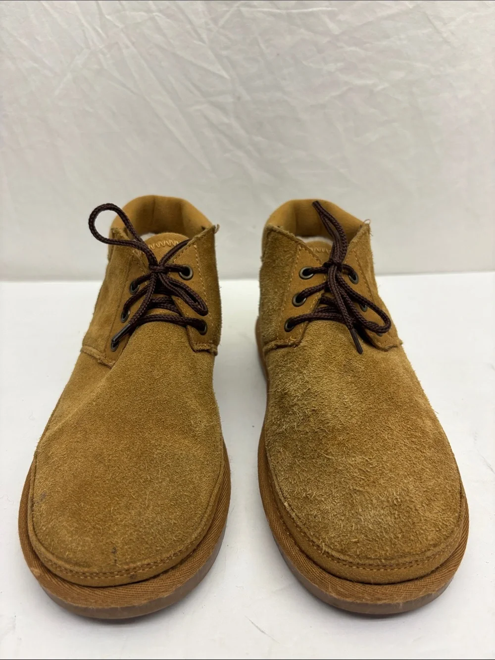 Koolaburra Casual Suede Chukka Boots - Tan, SZ 3 for little boy, box 47